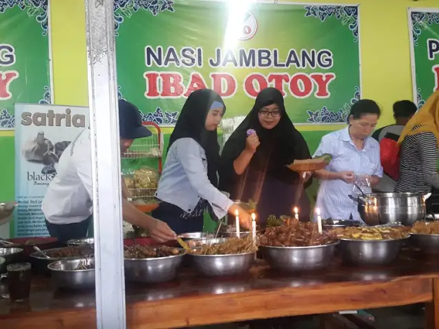 Gambar Makanan Nasi Jamblang Ibad Otoy 16