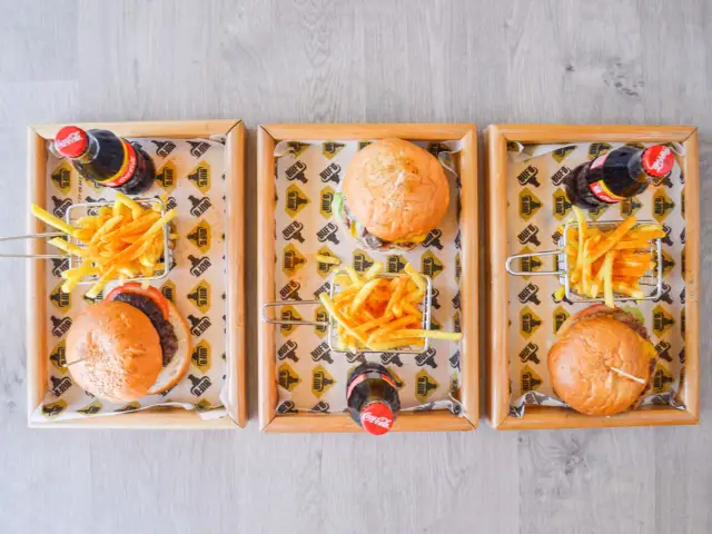 Bufo Handmade Burgers'nin yemek ve ambiyans fotoğrafları 1