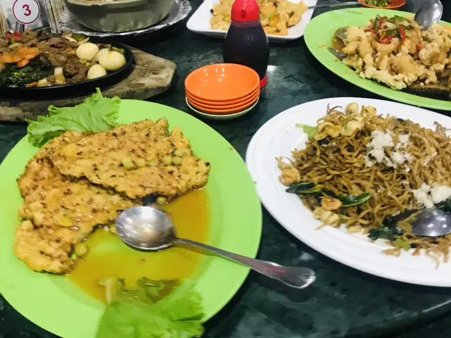 Gambar Makanan Bakmi Ratu Dahlia 27