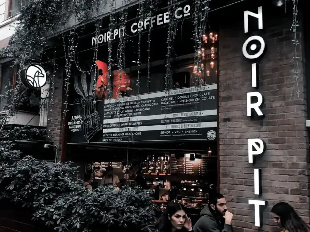 Noir Pit Coffee Co.'nin yemek ve ambiyans fotoğrafları 40