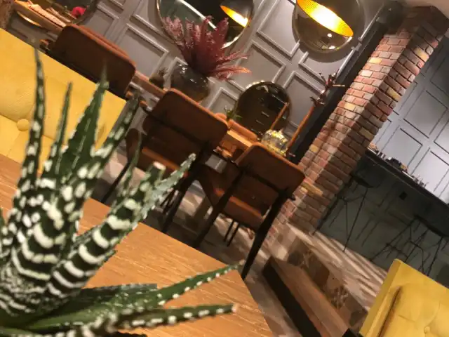 Lamas Cafe Bistro'nin yemek ve ambiyans fotoğrafları 18