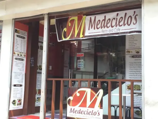 Medecielo's Resto & Cafe