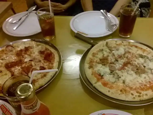 Gambar Makanan Papa Ron's Pizza 1