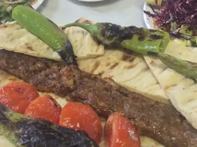 Yusuf Ocakbaşı & Közde Döner'nin yemek ve ambiyans fotoğrafları 1