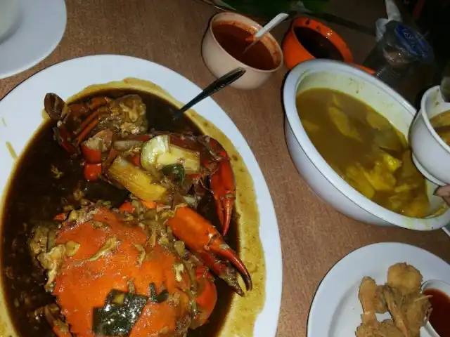 Gambar Makanan Istana Laut Restaurant (Pasir Padi Beach), Pangkal Pinang, Bangka-Belitung 6