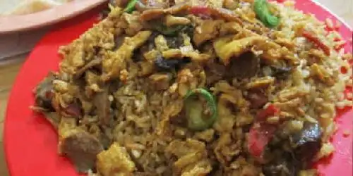 Nasi Goreng Hana, Taman Pagelaran