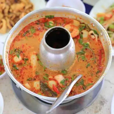 Seri Nurin Tomyam