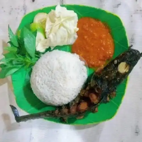 Gambar Makanan Pecel Lele Mas Fariz 12