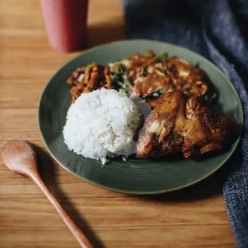 Gambar Makanan Nasi Pedas Bu Watik, Kuta 5