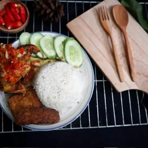 Gambar Makanan Ayam Sambel Ijo Bang Reey 78, Sukabumi Selatan 10
