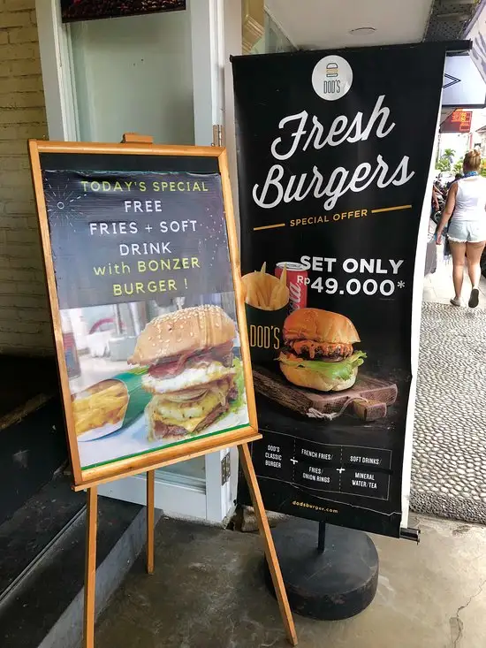 Gambar Makanan Dod's Burger Kuta Square 4