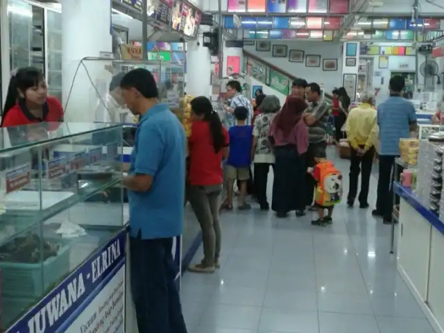 Gambar Makanan Bandeng Juwana Erlina Pusat Oleh-Oleh Khas Semarang Jawa Tengah 7