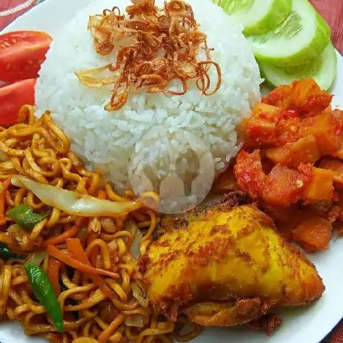 Gambar Makanan Nasi Tempong Banyuwangi Ibu Romy, Denpasar 4