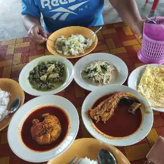 Asam Pedas Kak Yah