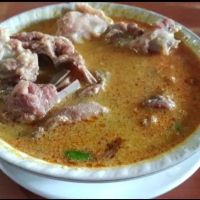 Warung Sate Kambing Tongseng Pak Naryo Solo