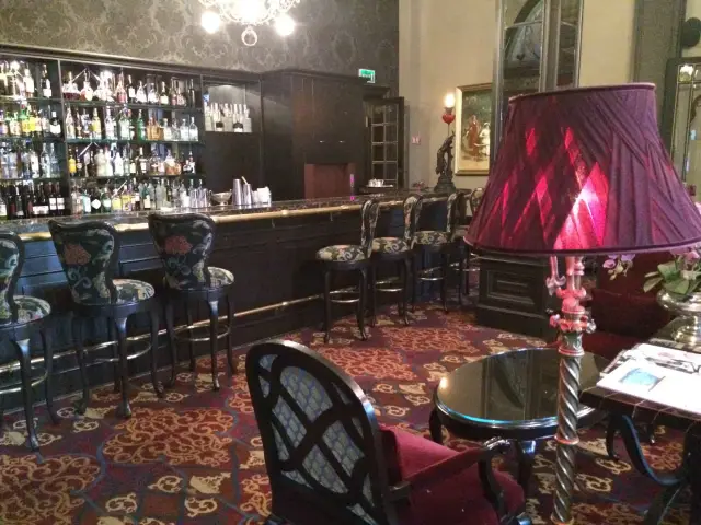 Orient Bar - Pera Palace Hotel'nin yemek ve ambiyans fotoğrafları 4