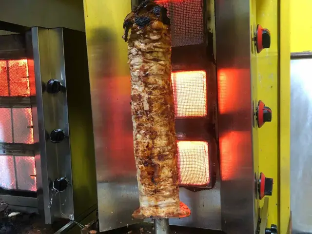Gambar Makanan Shawarma & Kebab Asli Khas Timur Tengah 5