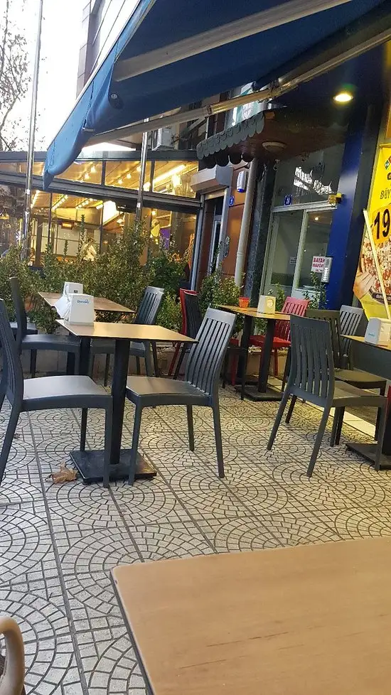 Domino's Pizza'nin yemek ve ambiyans fotoğrafları 5