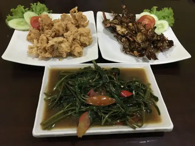 Gambar Makanan Seafood H. Moel Cirebon 9