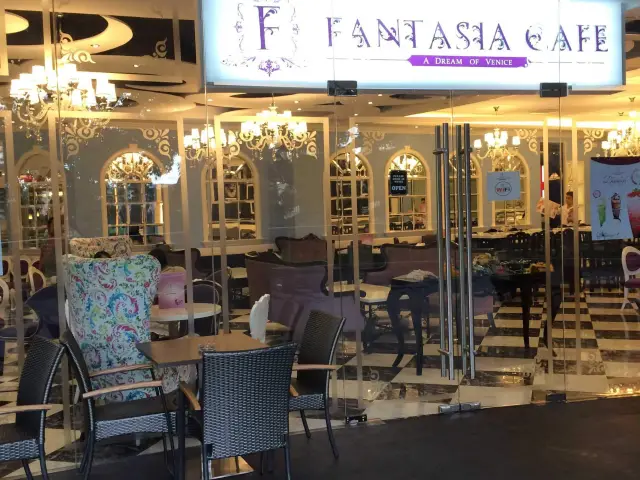Fantasia Cafe Food Photo 2