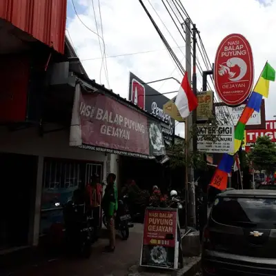 Nasi Balap Puyung Gejayan