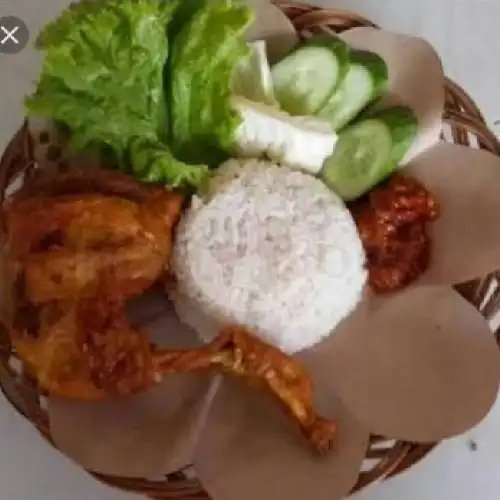 Gambar Makanan Pecel Lele Podo Rupo Bedo Roso(Jln Buluh) 11