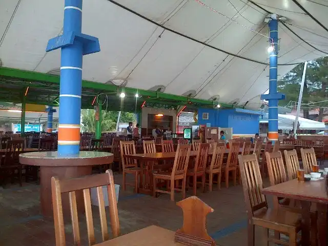 Istana Laut Restaurant (Pasir Padi Beach), Pangkal Pinang, Bangka-Belitung