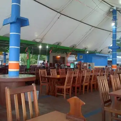 Istana Laut Restaurant (Pasir Padi Beach), Pangkal Pinang, Bangka-Belitung