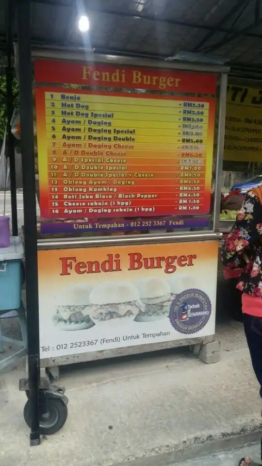 Fendi Burger Food Photo 3