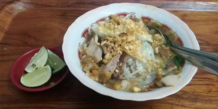 Warung Kuning Soto Ayam Lamongan Cak Sur, Sukun