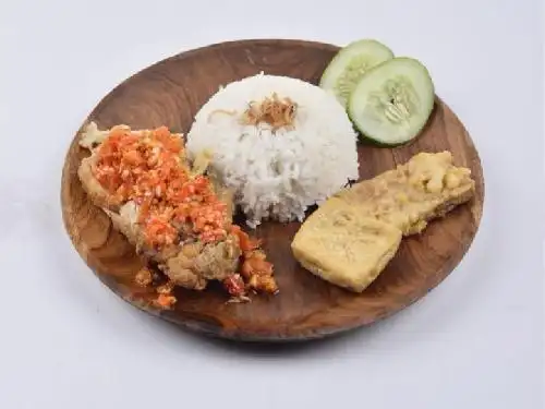 Carlvin Kitchen, Dewi Sartika