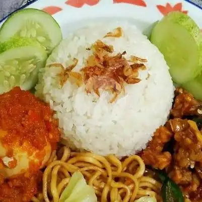 Gambar Makanan Nasi Kuning Uduk & Bubur Khas Subang, Jln Moch Toha Gang Erus No 28 4