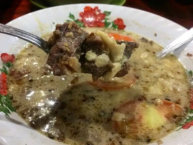 Gambar Makanan Sop Soto Betawi Ibu Yati 17