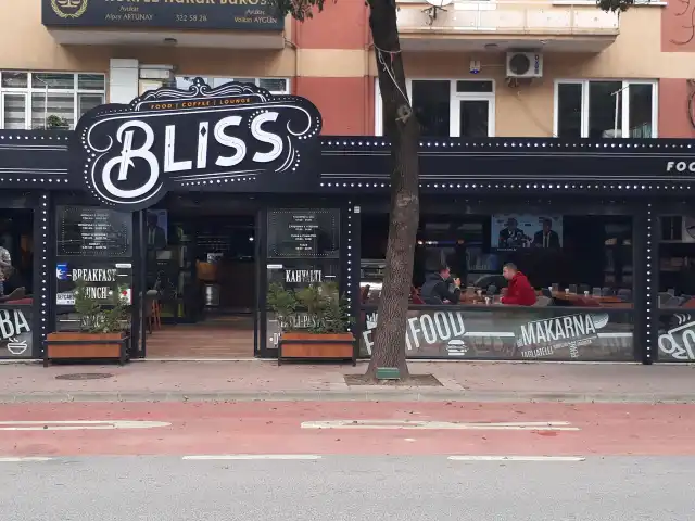 Bliss Cafe'nin yemek ve ambiyans fotoğrafları 4