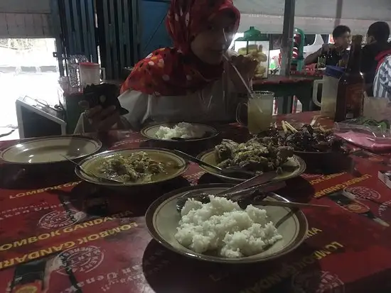 Gambar Makanan Sate Kambing Mbok Galak 3