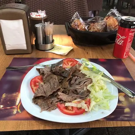 Dervis Cafe & Restaurant'nin yemek ve ambiyans fotoğrafları 15