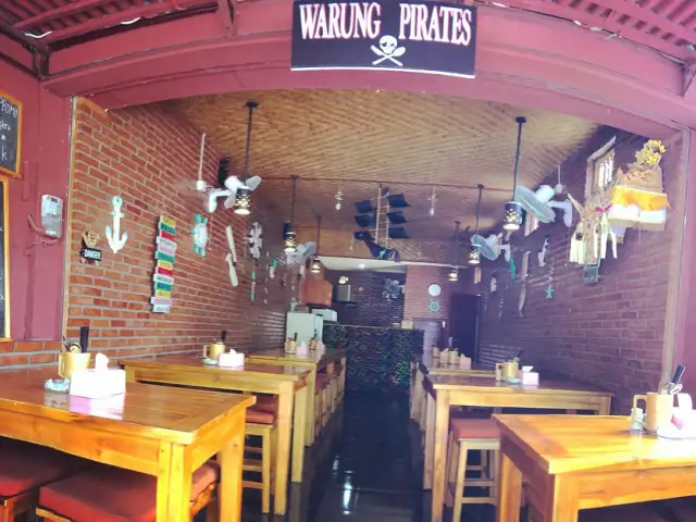 Gambar Makanan Warung Pirates 7