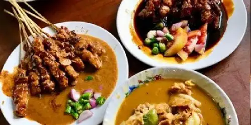 Sate Solo Pak No, Cakung