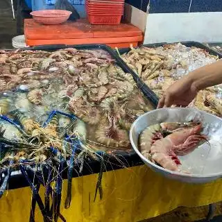 Hajah Velma Borneo Seafood Food Photo 1