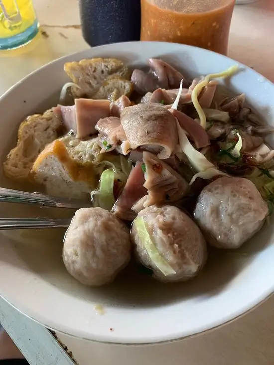 Gambar Makanan Bakso Kubis Pak Tris 3