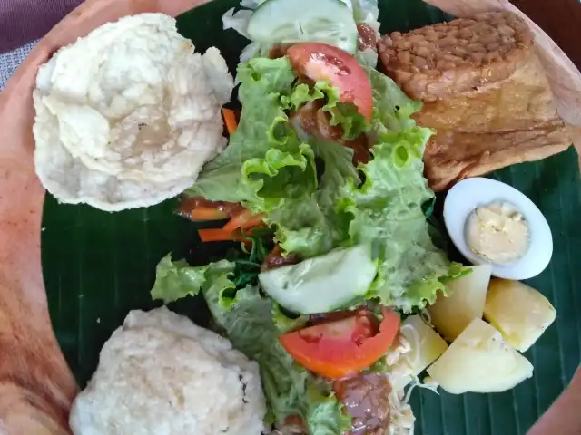 Gambar Makanan Manohara Restaurant 5