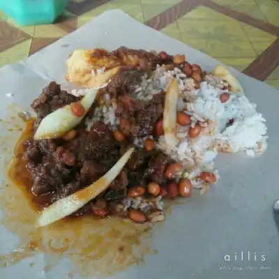 Nasi lemak anggerik