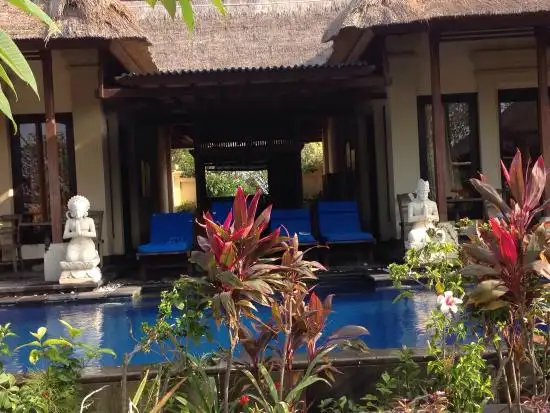 Gambar Makanan Amertha Bali Beachfront Restaurant 3