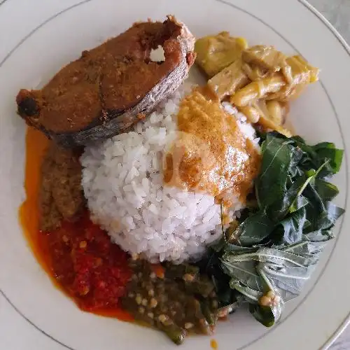Gambar Makanan RM Padang Sinar Baru, Jalan Mataram Pertokoan Court No.10 Kuta 10