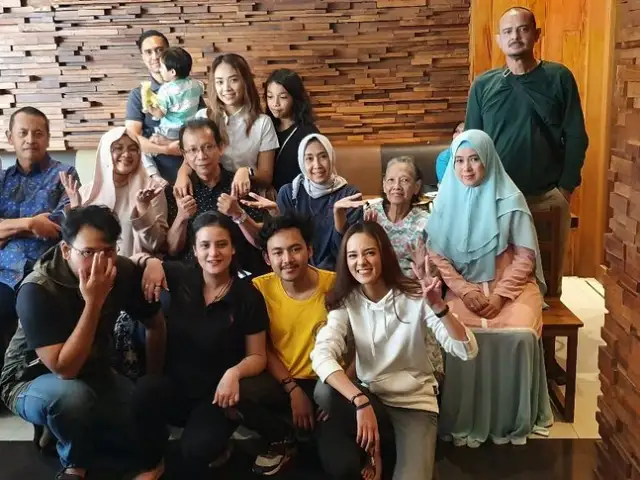 Gambar Makanan Caza Suki Restaurant 20