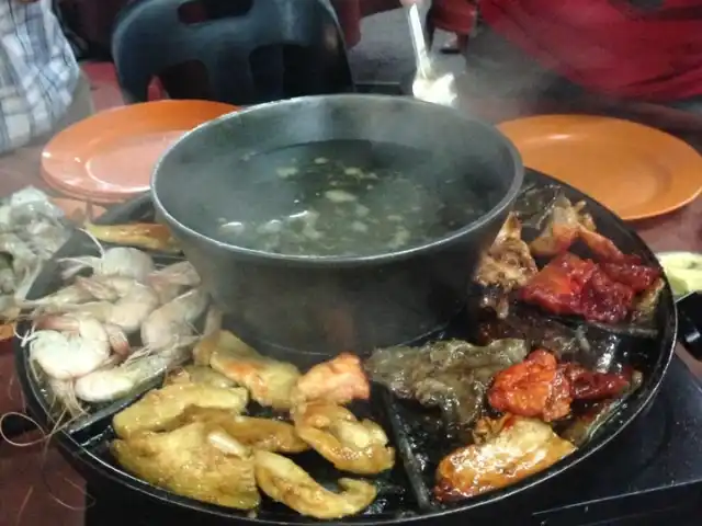D11 Steamboat Food Photo 4