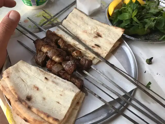 Ciğerci Ali Emmi'nin yemek ve ambiyans fotoğrafları 3