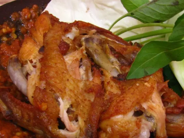Gambar Makanan Ayam Goreng Ibu Sunu 3