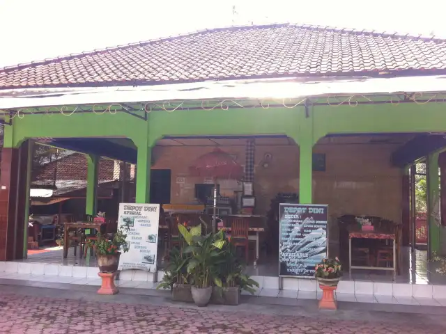 Gambar Makanan Depot Dini 10