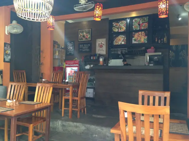 Gambar Makanan Mai - Mai Restaurant 1